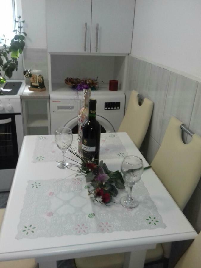 Apartment Voortex Τρέμπινιε Εξωτερικό φωτογραφία